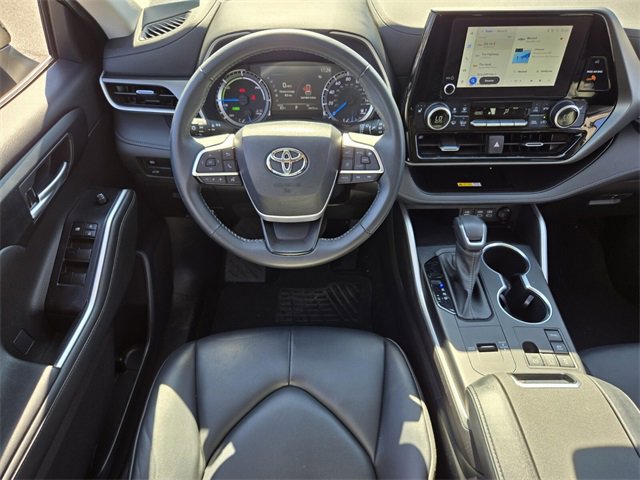 Used 2023 Toyota Highlander XLE image 13