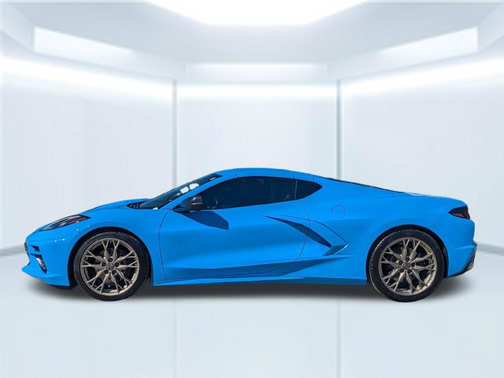 Used 2023 Chevrolet Corvette Stingray Preferred Cpe RWD image 2