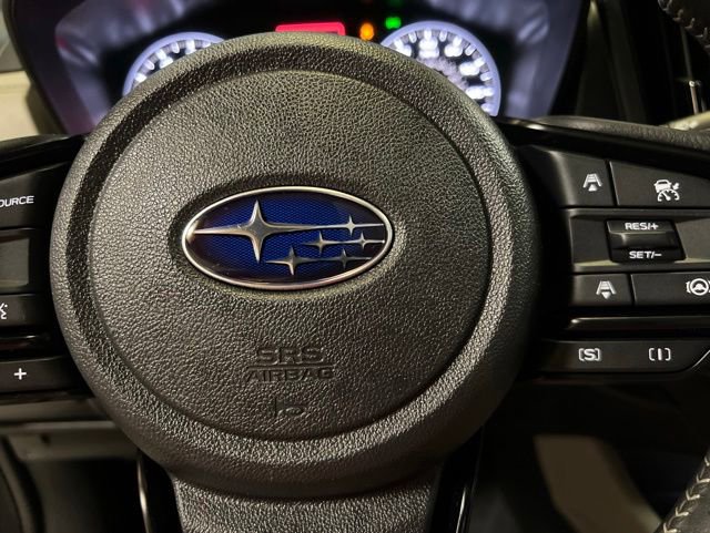 Used 2025 Subaru Forester Premium AWD/4WD image 41
