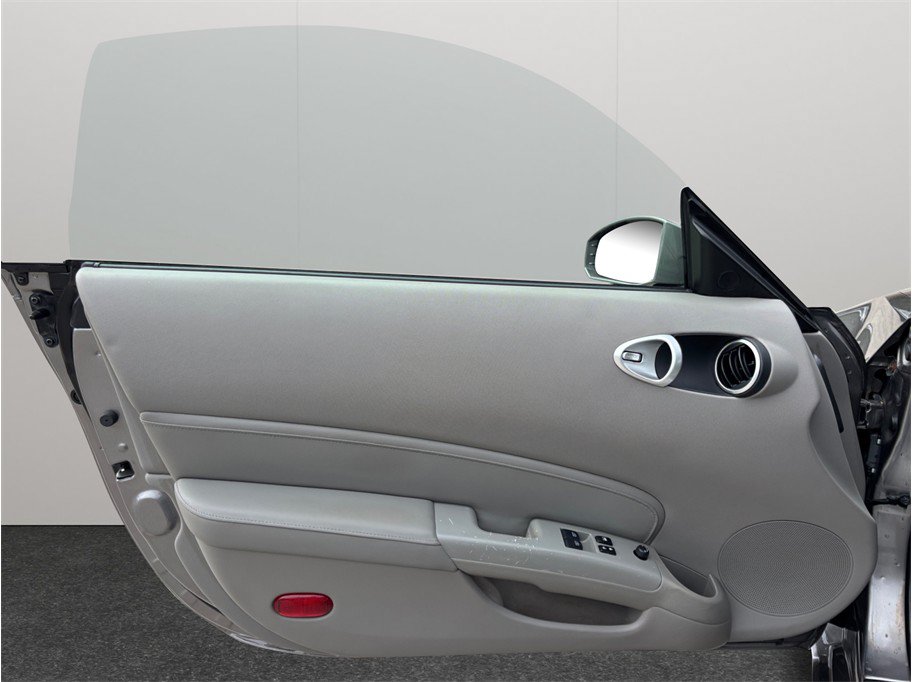 Used 2009 Nissan 350Z Touring RWD image 17