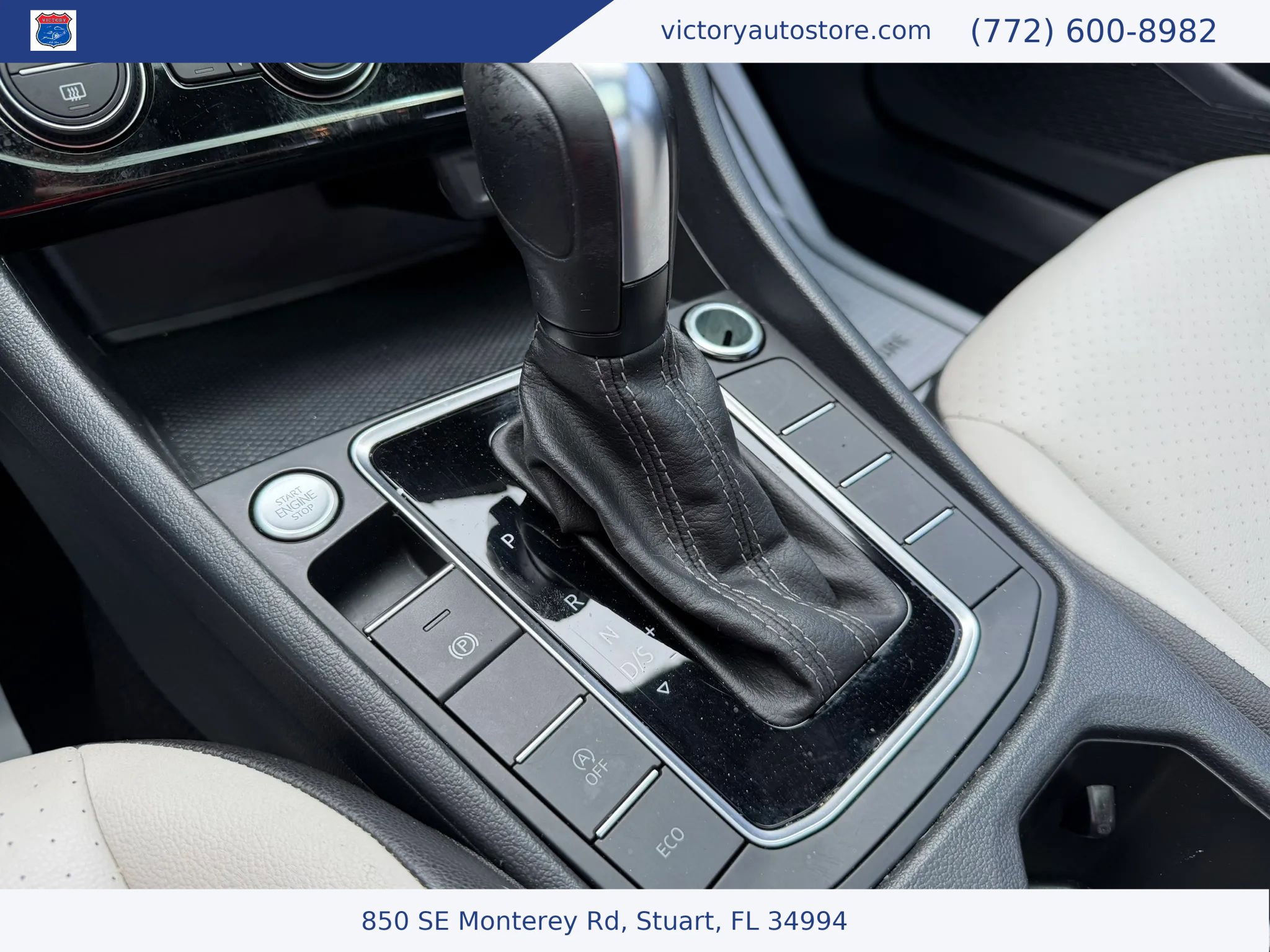 Used 2020 Volkswagen Jetta R-Line w/ R-Line Cold Weather Package FWD image 45