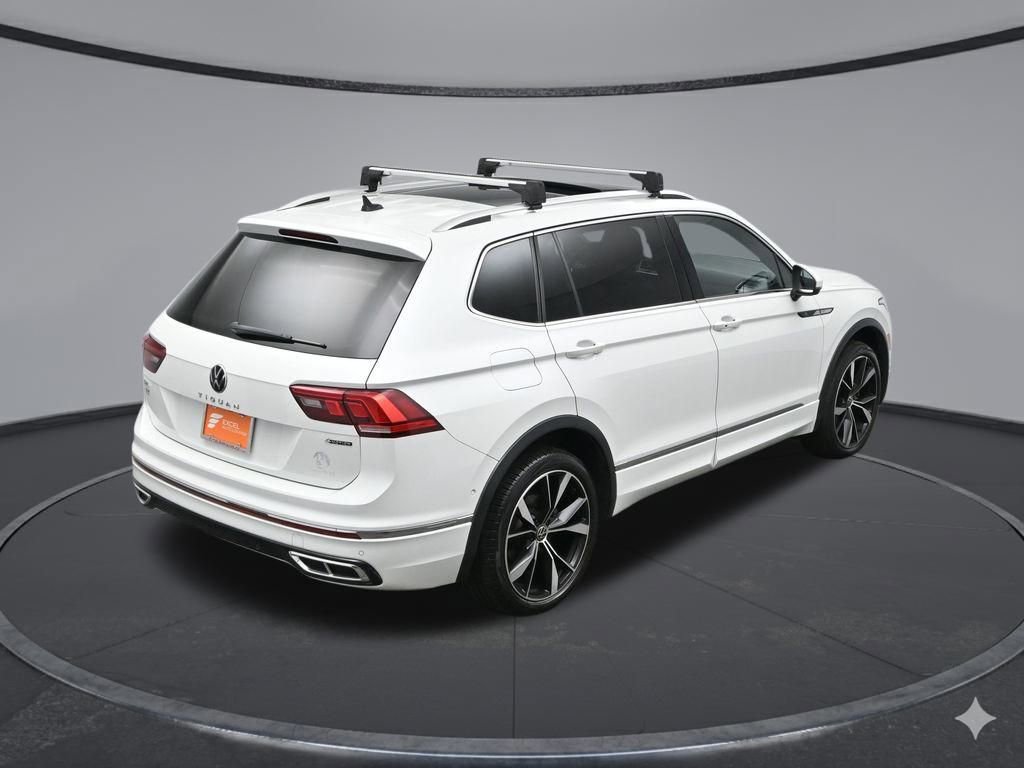 Used 2022 Volkswagen Tiguan SEL R-Line image 48