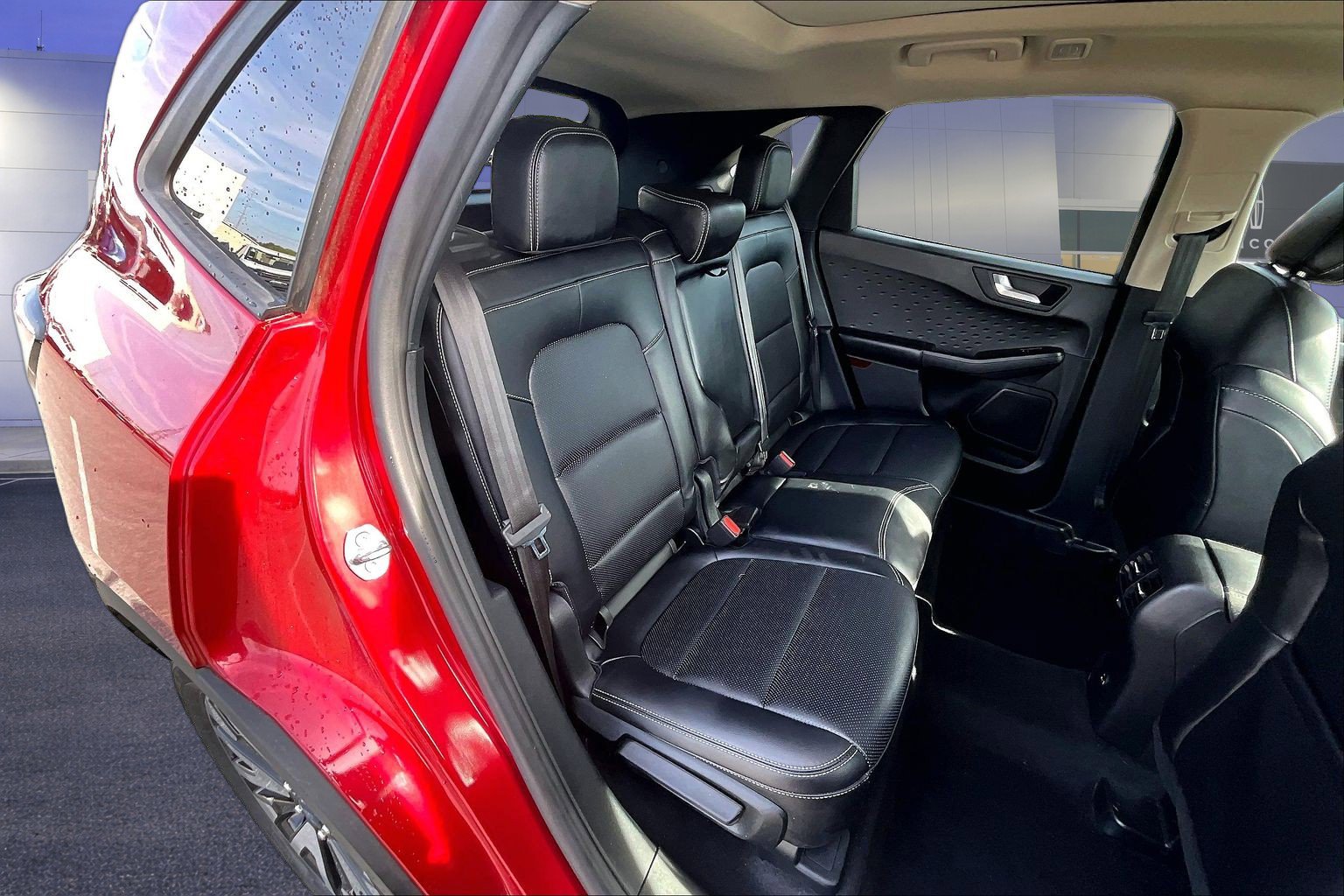 Used 2020 Ford Escape SE Sport AWD/4WD image 25
