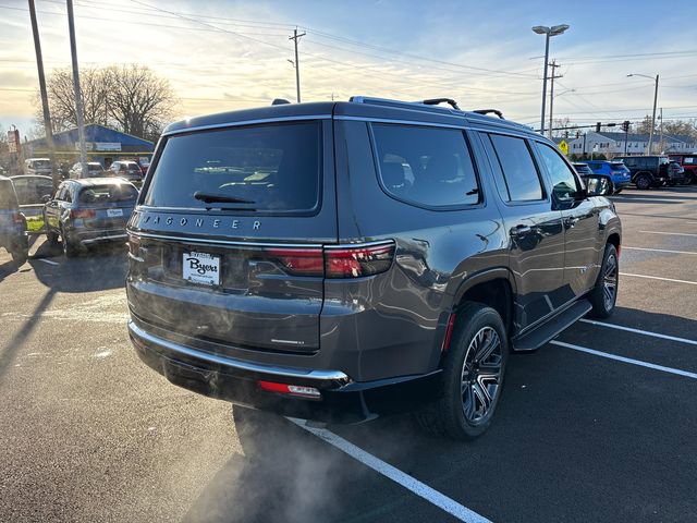 Used 2022 Jeep Wagoneer Series III w/ Flexible Seating Group image 33