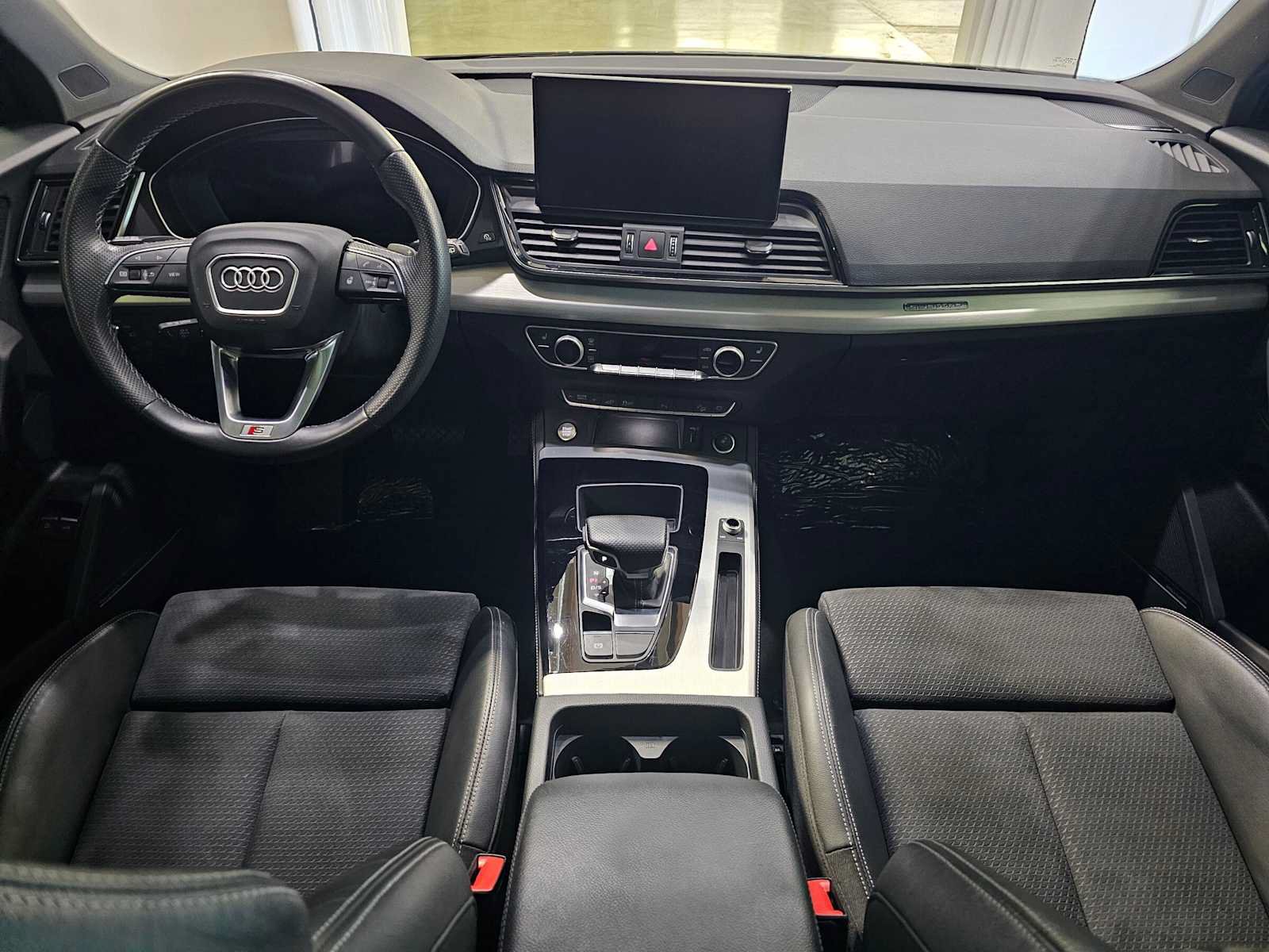 Used 2023 Audi Q5 e Premium Plus w/ Premium Plus Package AWD/4WD image 20