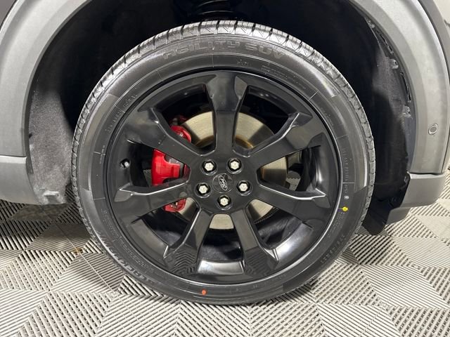 Used 2020 Ford Explorer ST w/ ST Street Pack image 9