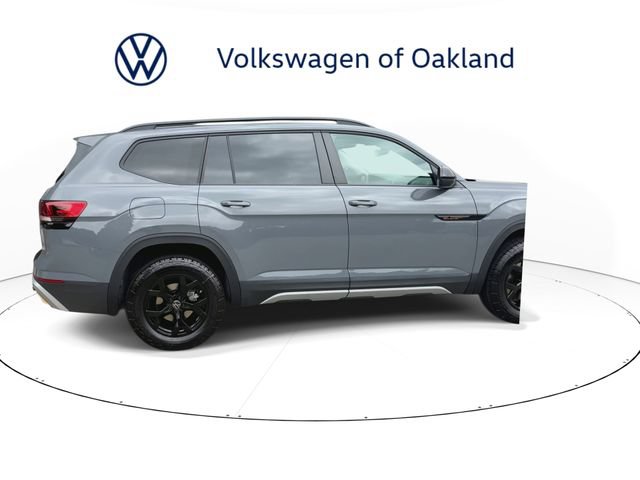 New 2026 Volkswagen Atlas Peak Edition AWD/4WD image 9