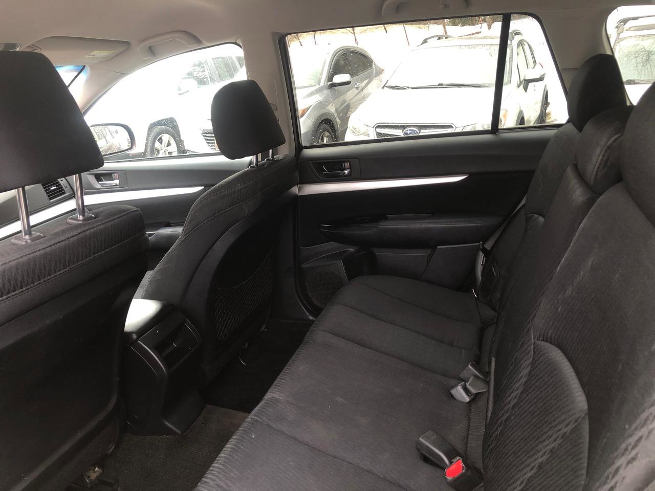 Used 2012 Subaru Outback 2.5i Premium w/ All-Weather Pkg image 16