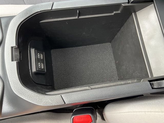 Used 2024 Toyota RAV4 XLE image 24