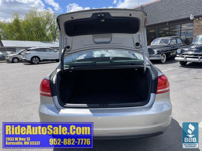 Used 2012 Volkswagen Passat 2.5 SE FWD image 25