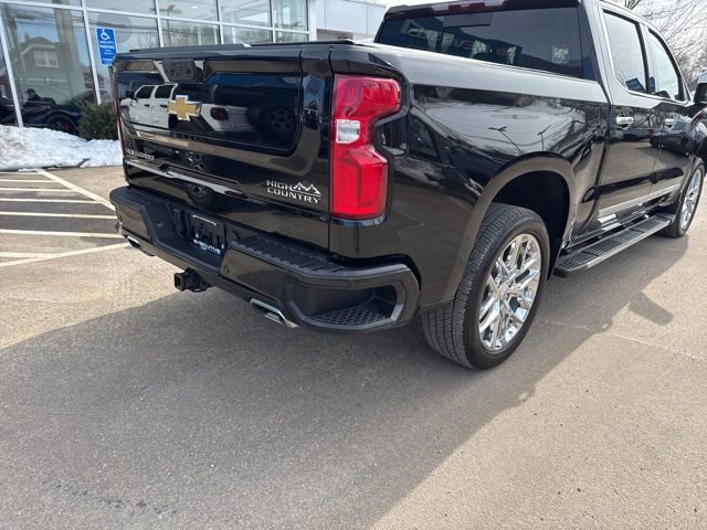 Used 2024 Chevrolet Silverado 1500 High Country w/ High Country Premium Package image 5