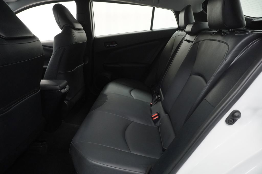 Used 2022 Toyota Prius FWD image 19