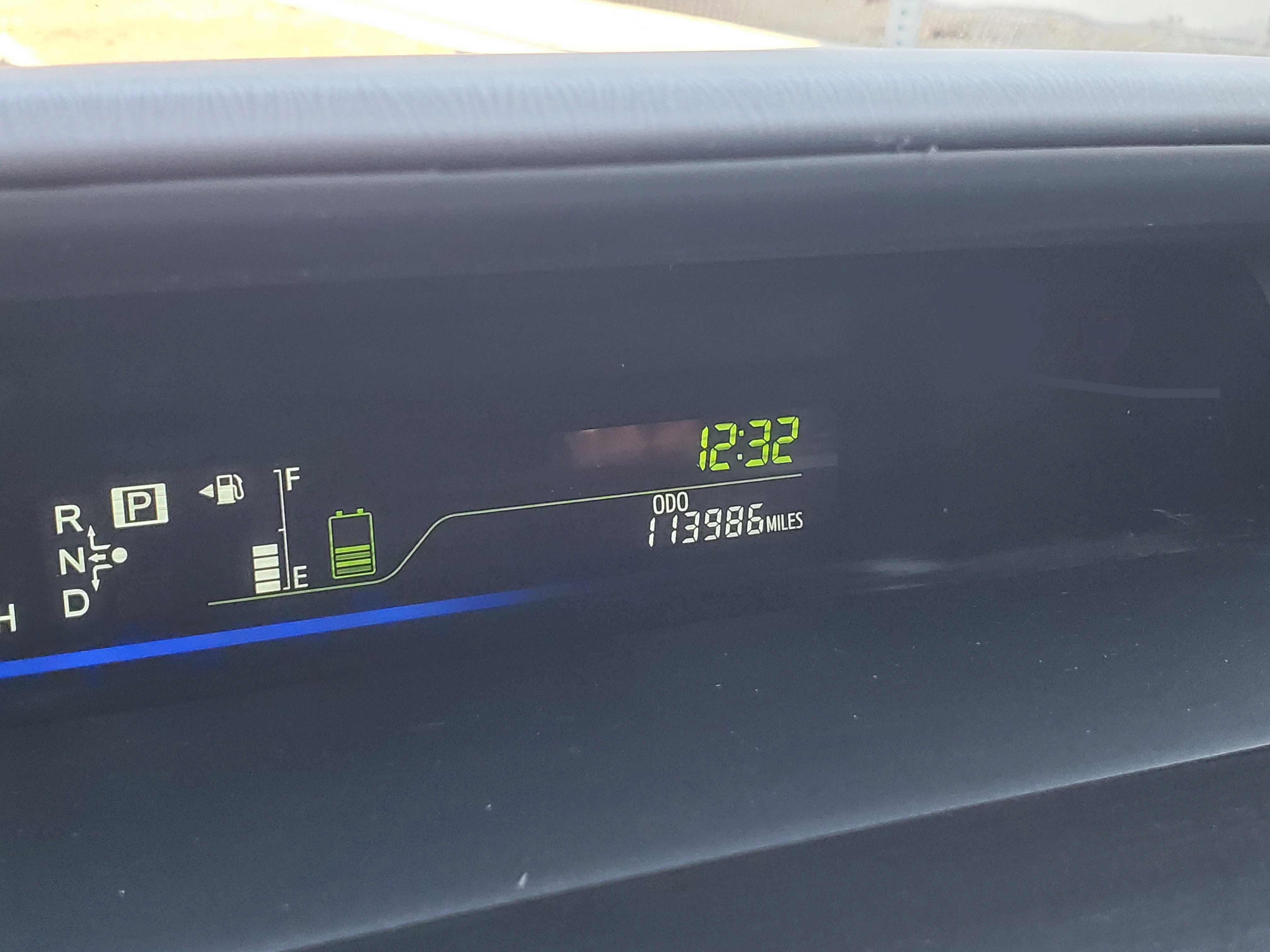 Used 2012 Toyota Prius V Five FWD image 15