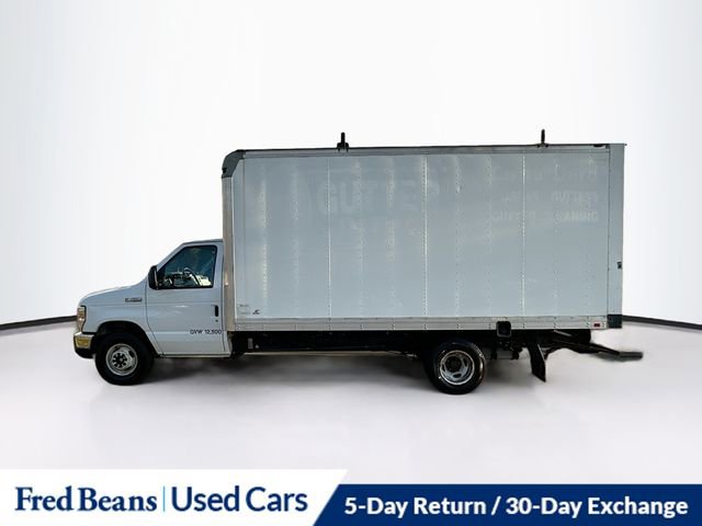 Used 2016 Ford E-450 and Econoline 450 Super Duty image 4
