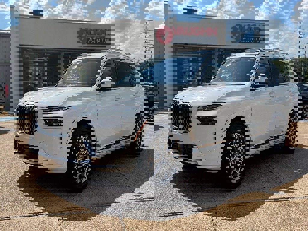 Used 2025 BMW X7 xDrive40i