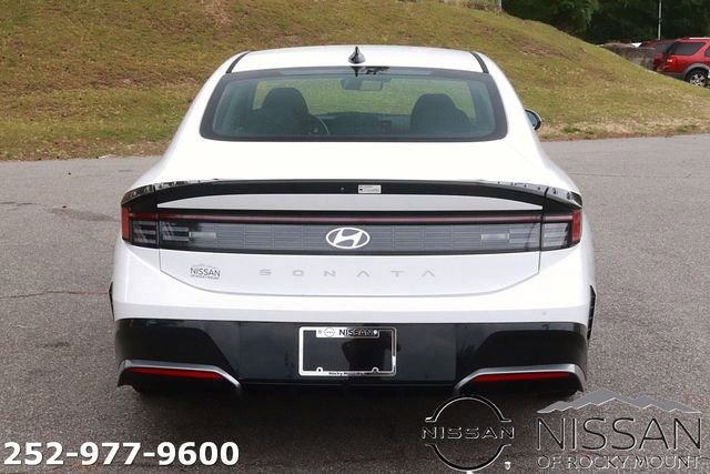 Used 2025 Hyundai Sonata SEL FWD image 5