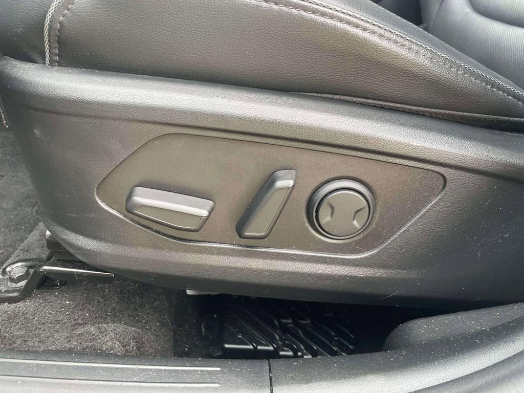 Certified 2023 Hyundai Tucson Limited image 18