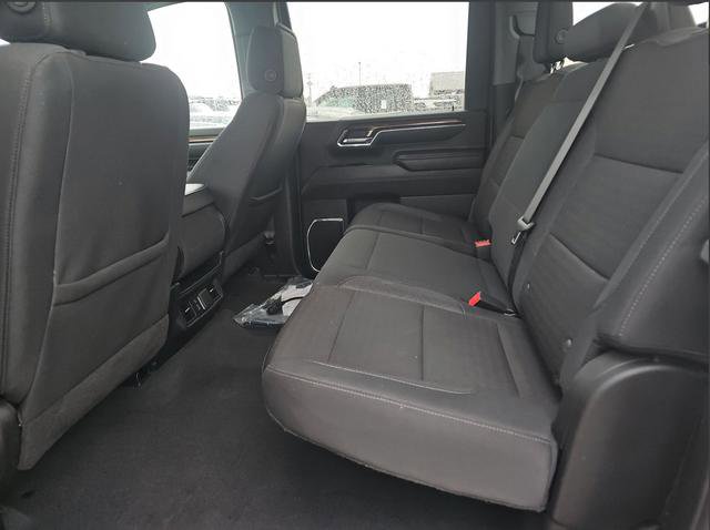 Used 2024 Chevrolet Silverado 2500 LT w/ Convenience Package image 13