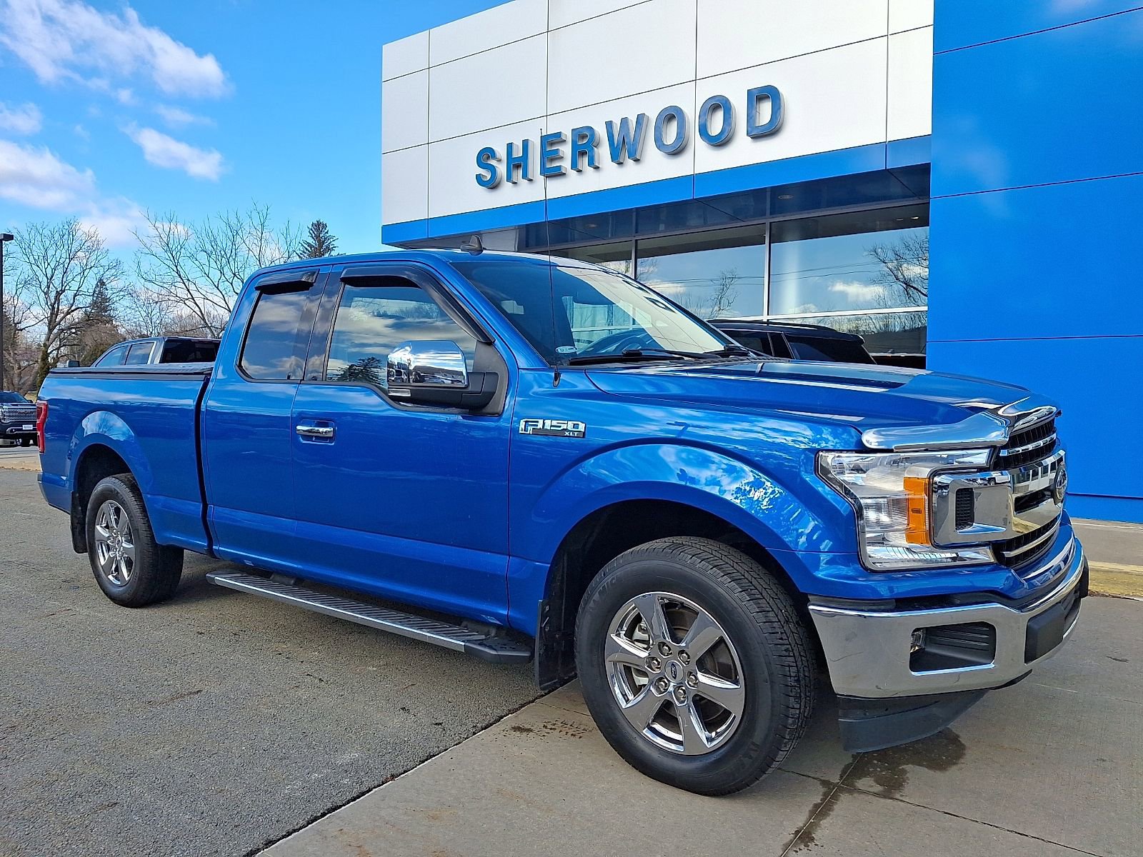 Used 2019 Ford F150 XLT w/ Equipment Group 302A Luxury image 1