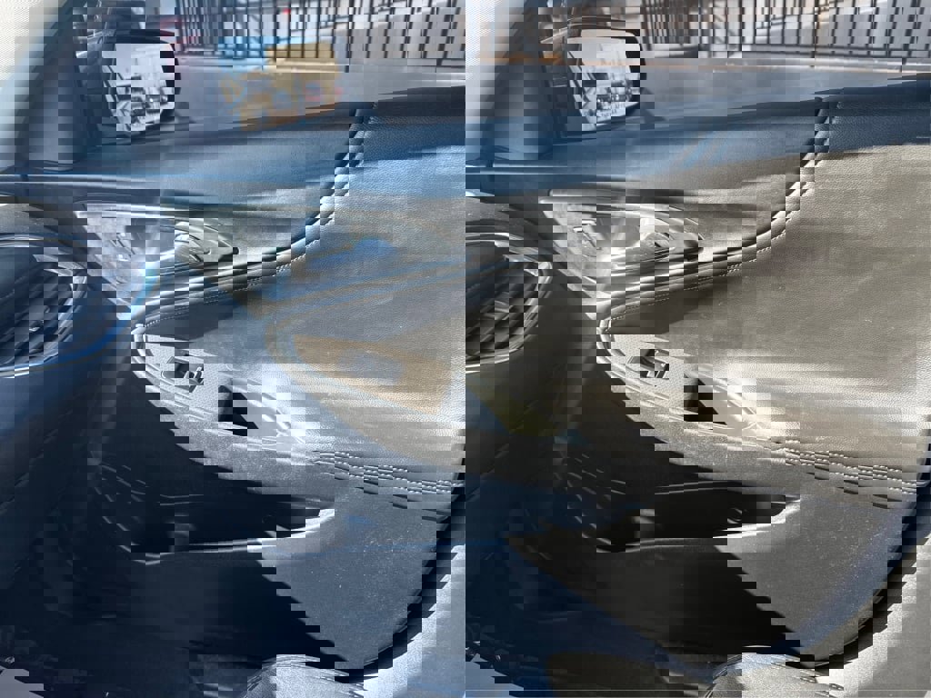 Used 2021 Chevrolet Malibu LT w/ Leather Package FWD image 31