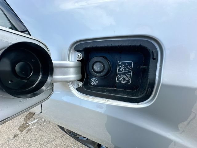 Used 2023 Chrysler 300 Touring w/ Sport Appearance Package RWD image 43
