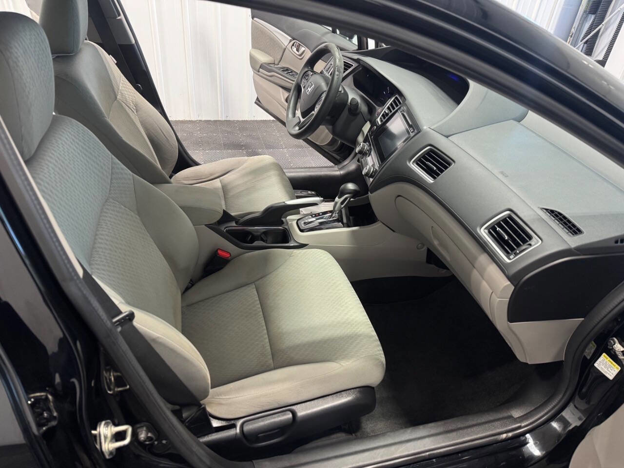 Used 2015 Honda Civic EX image 15