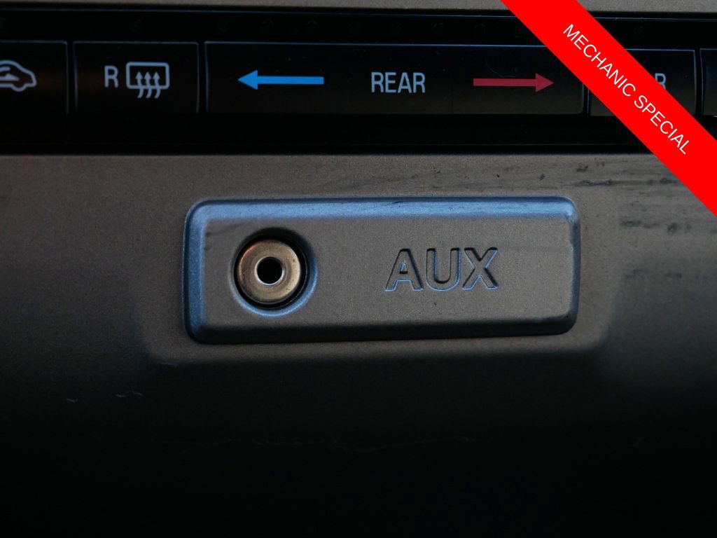 Used 2016 Ford Expedition XL w/ SSV Upgrade Package image 27