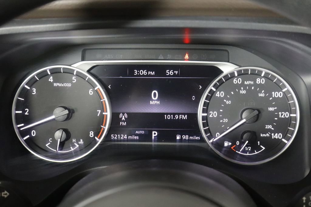 Used 2023 Nissan Rogue S image 11