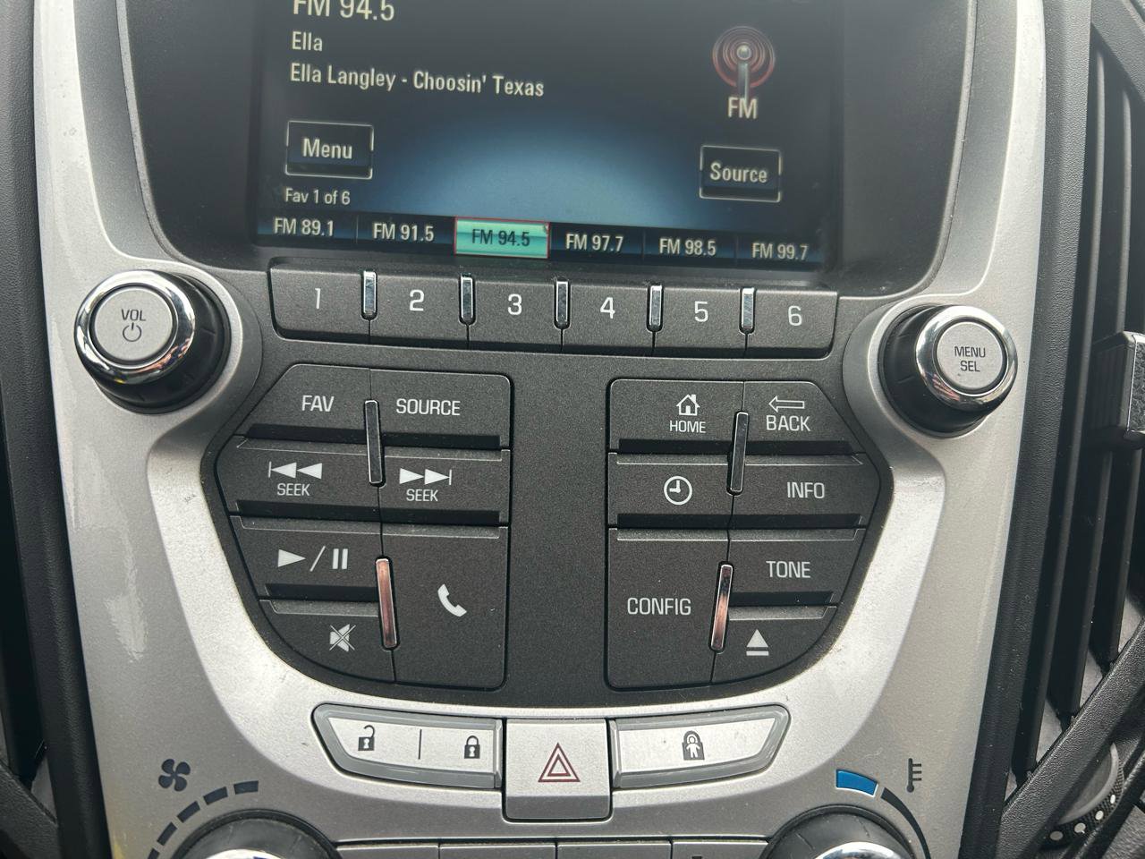 Used 2015 Chevrolet Equinox LT w/ Driver Convenience Package FWD image 23
