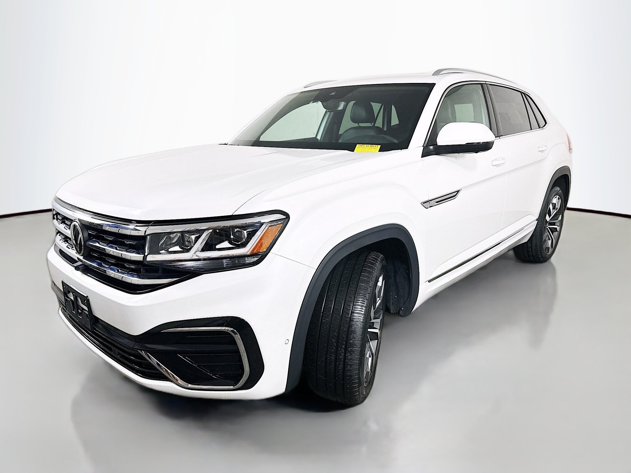 Used 2023 Volkswagen Atlas Cross Sport SEL Premium R-Line AWD/4WD image 3