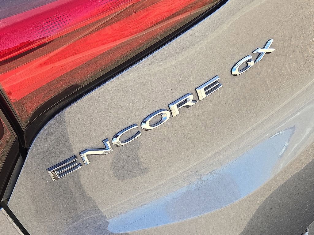 Used 2021 Buick Encore GX Select w/ Sport Touring Package image 11
