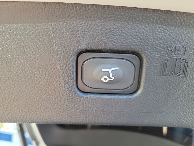 Certified 2024 Ford Edge SEL w/ Convenience Package AWD/4WD image 34