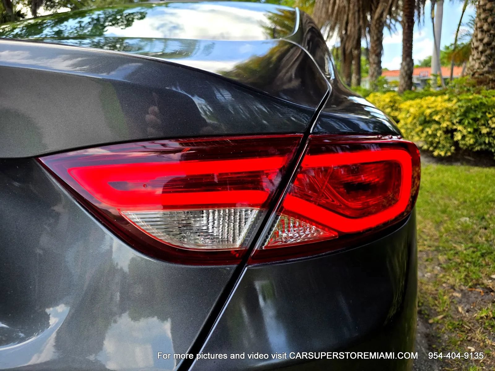 Used 2015 Chrysler 200 Limited w/ Convenience Group FWD image 40