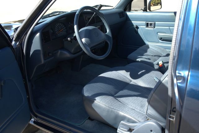 Used 1994 Toyota Pickup DX image 52