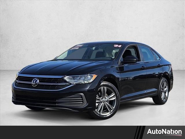 Used 2024 Volkswagen Jetta SE