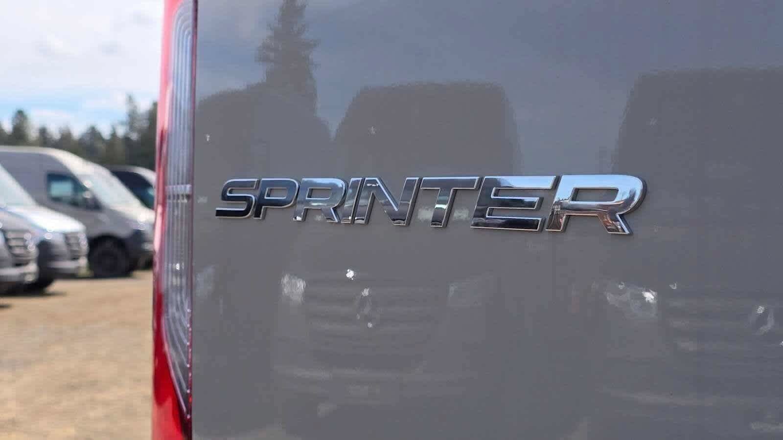 Used 2026 Mercedes-Benz Sprinter 2500 image 17