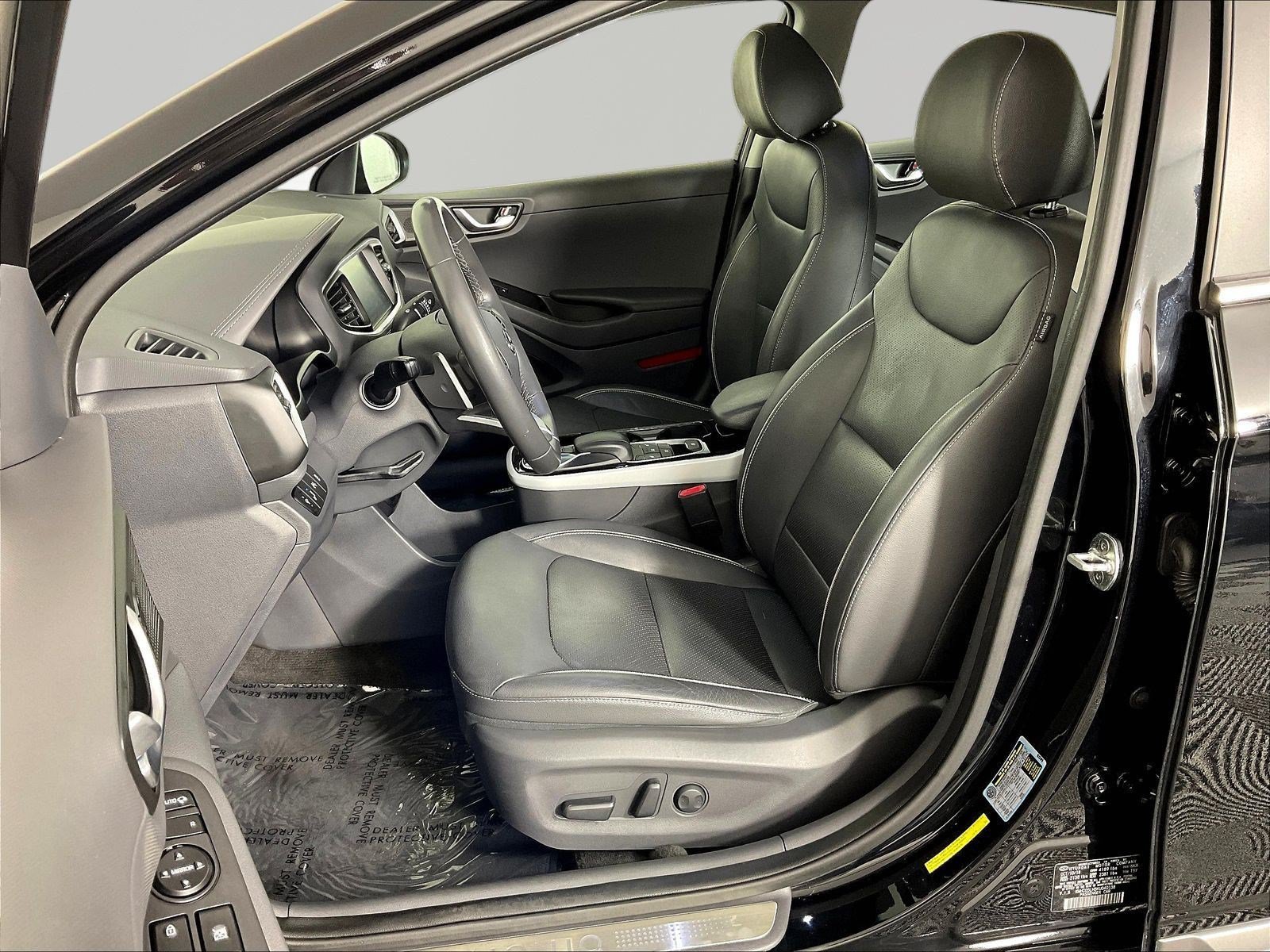 Used 2019 Hyundai Ioniq Limited FWD image 21