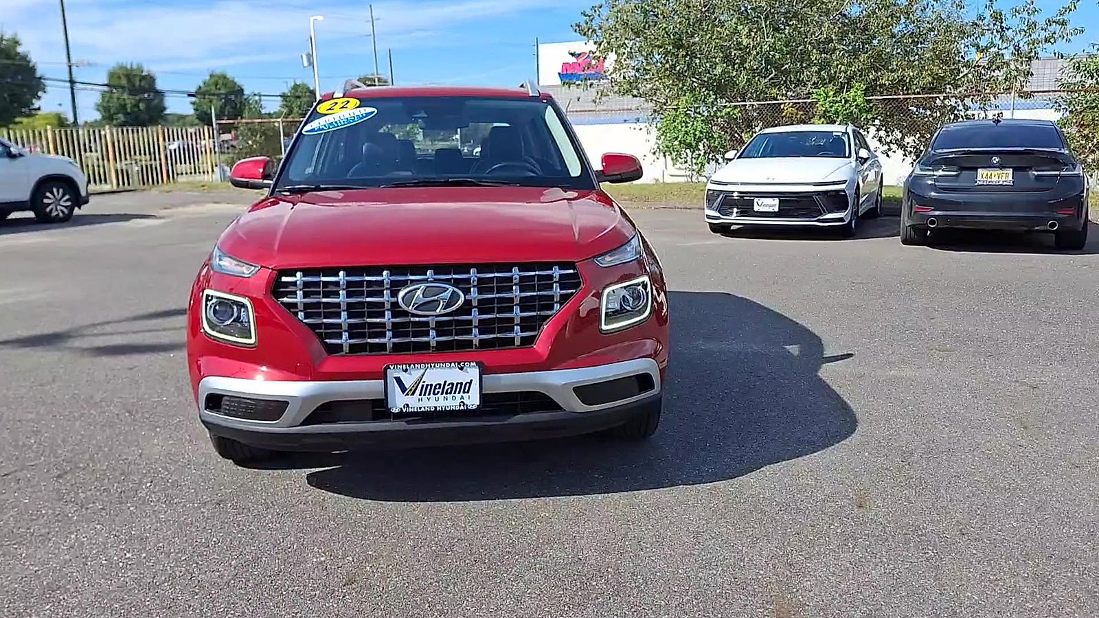 Certified 2022 Hyundai Venue Limited image 3