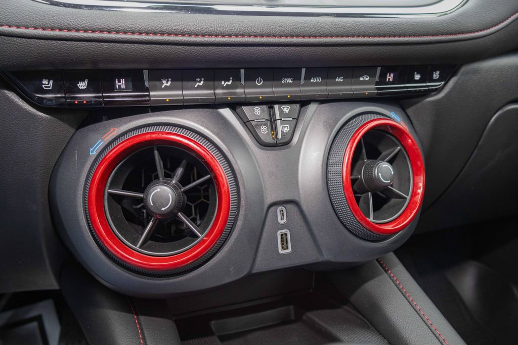 Certified 2024 Chevrolet Blazer RS w/ Driver Confidence II Package image 23