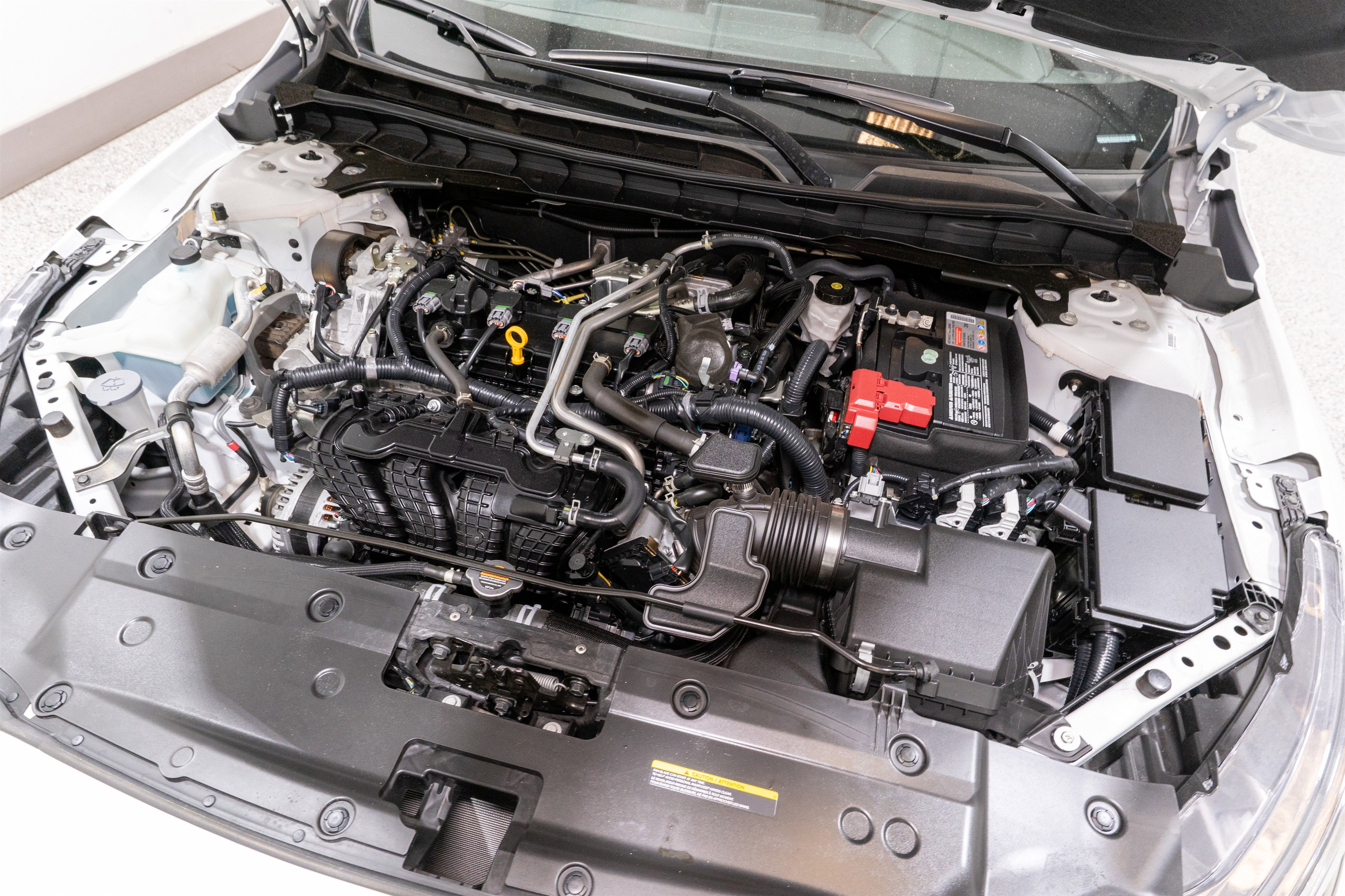 Used 2025 Nissan Altima 2.5 SR image 29