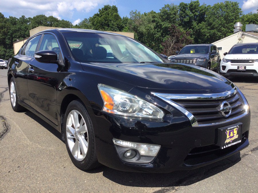 Used 2015 Nissan Altima 2.5 SL w/ Technology Package FWD image 6