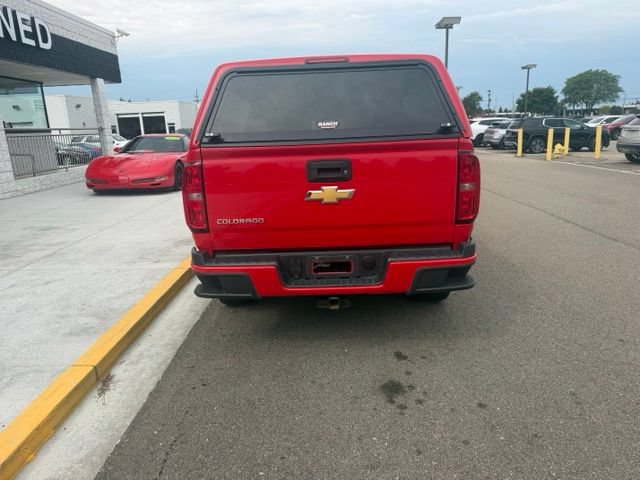 Used 2018 Chevrolet Colorado W/T w/ WT Convenience Package AWD/4WD image 9