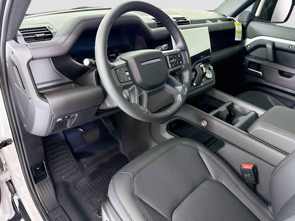 New 2026 Land Rover Defender 110 S AWD/4WD image 9
