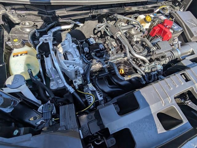 Used 2025 Nissan Kicks SV w/ SV Premium Package image 19