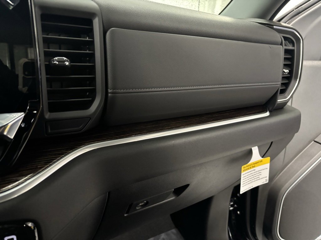 New 2026 GMC Sierra 1500 Elevation image 23
