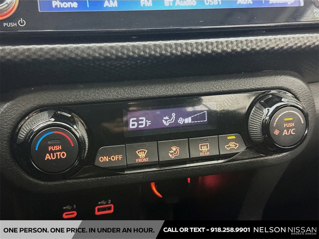 Used 2021 Nissan Kicks SV image 14