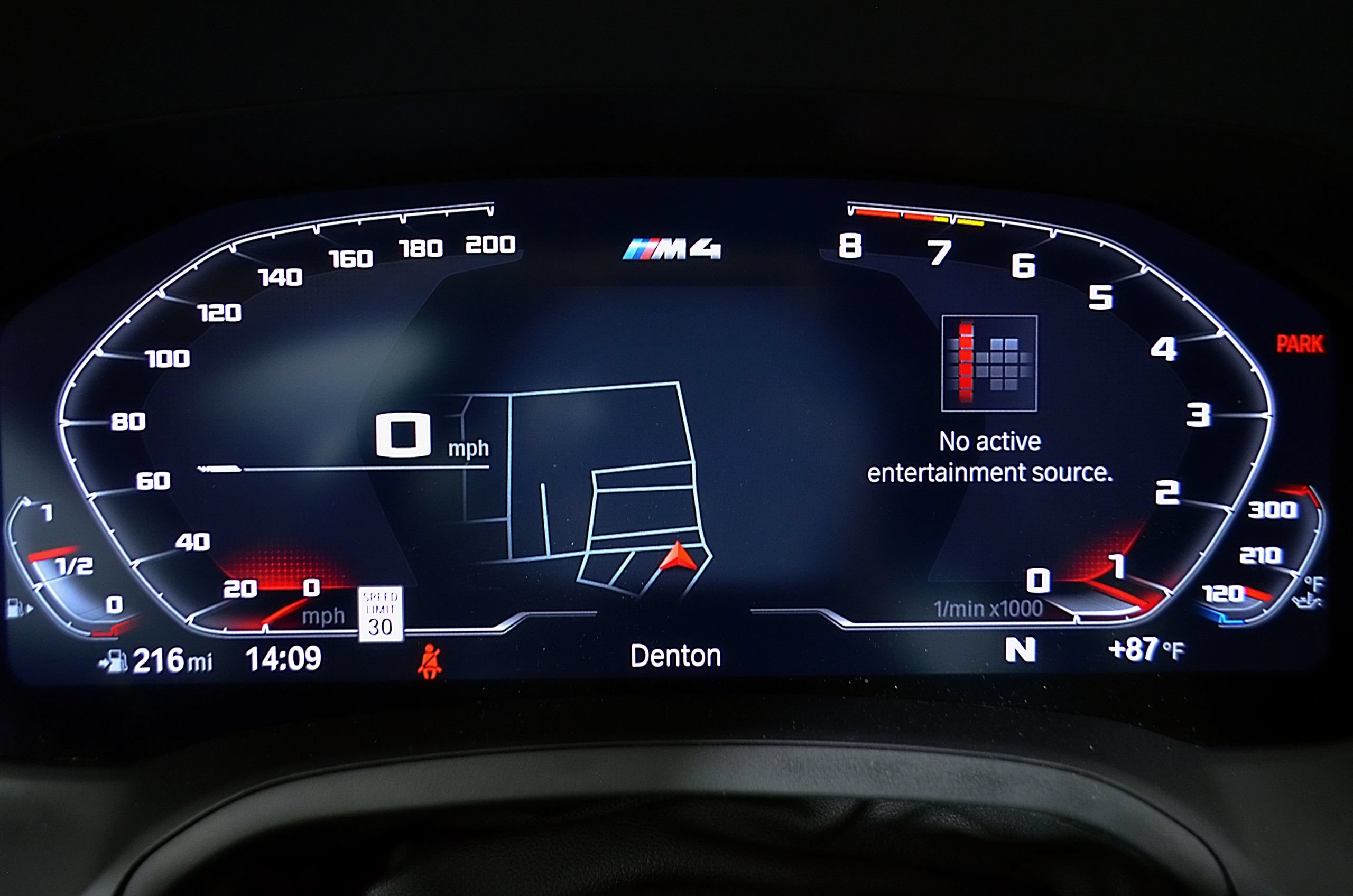 Used 2022 BMW M4 Coupe w/ Executive Package RWD image 19