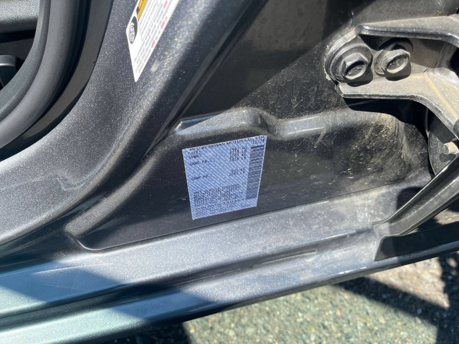 Used 2025 Nissan Altima 2.5 SV FWD image 25