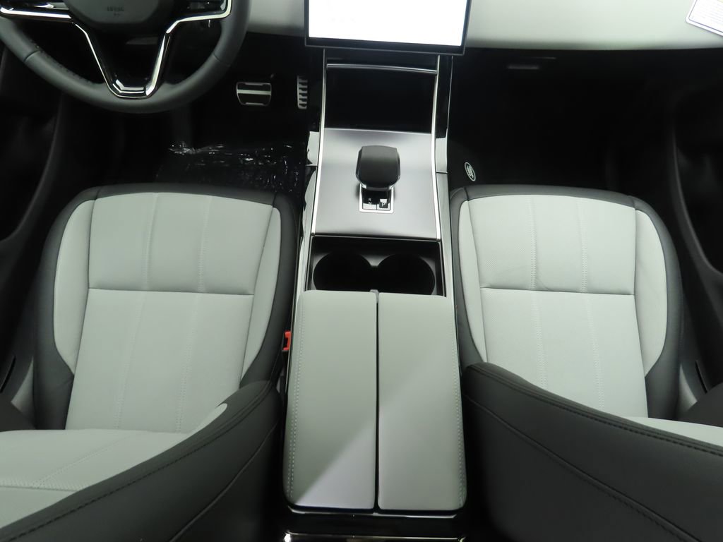 New 2026 Land Rover Range Rover Evoque Dynamic SE image 18