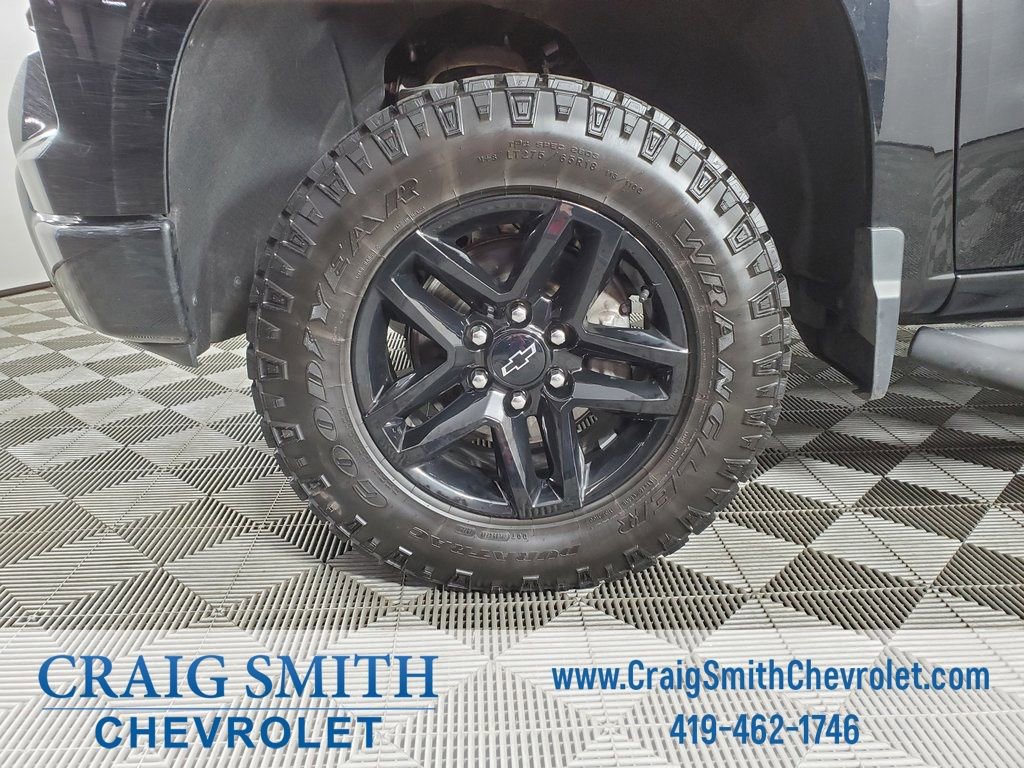 Used 2022 Chevrolet Silverado 1500 Custom Trail Boss AWD/4WD image 27